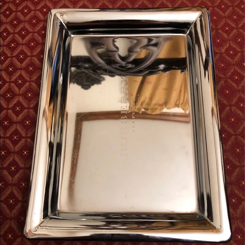 Burberry silver mirrored rectangle vanity tray
